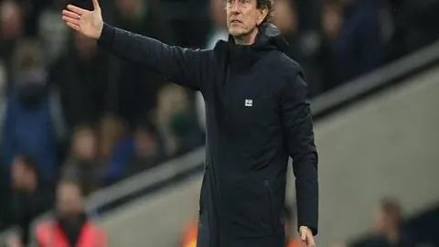 “奔跑新篇章！君乐宝2025石家庄马拉松7：30鸣枪起跑！”